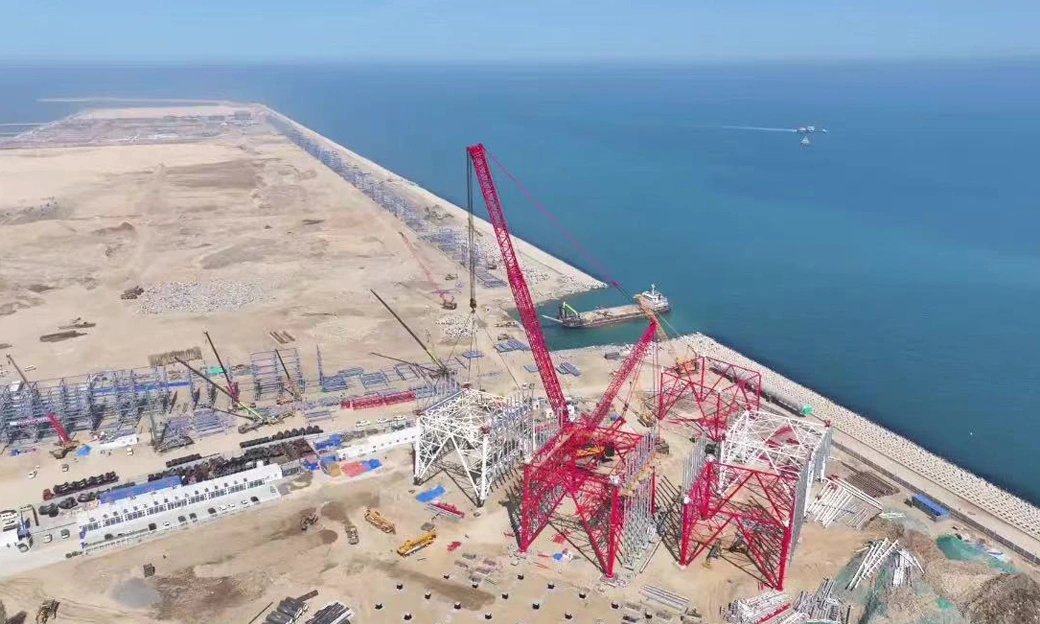 桁架臂履带起重机